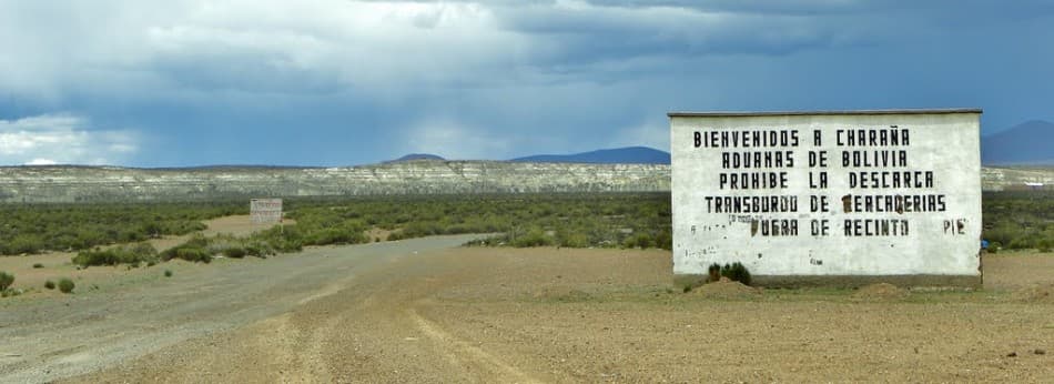 Entrada en Charana, en el lado boliviano,