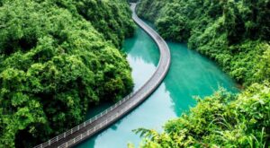 El fascinante puente flotante de Shiziguan, China